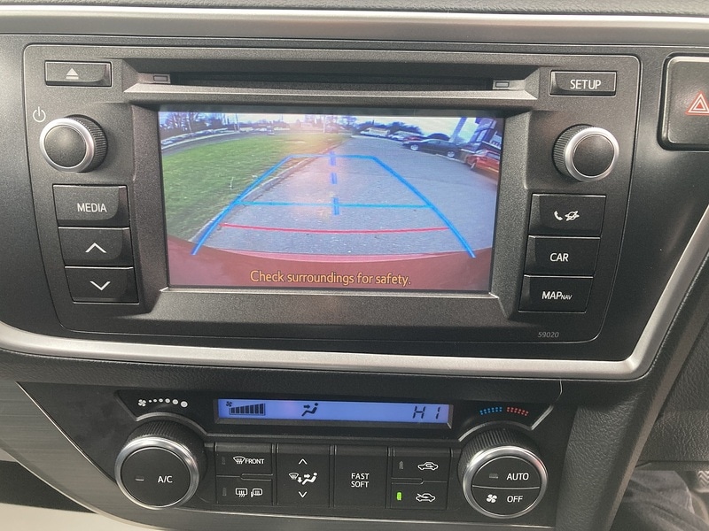 Used Toyota Auris 2014 for sale - 78097530: Photo 24