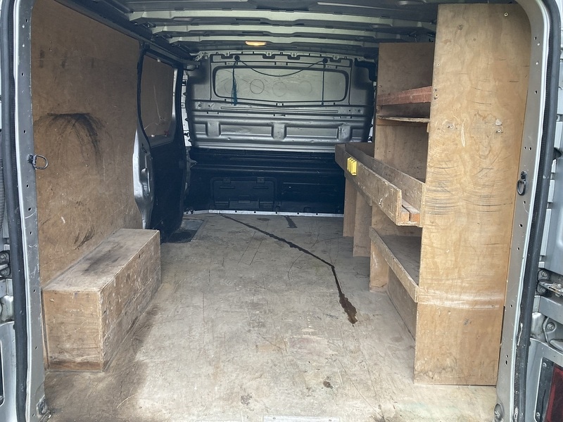 Used Vauxhall Vivaro 2017 for sale - 77370333: Photo 9