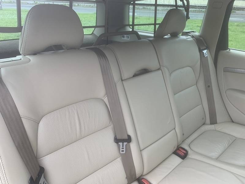 Used Volvo XC70 2009 for sale - 77378047: Photo 14