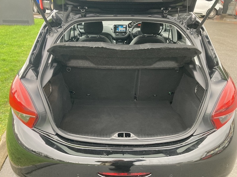 Used Peugeot 208 2019 for sale - 77555867: Photo 23