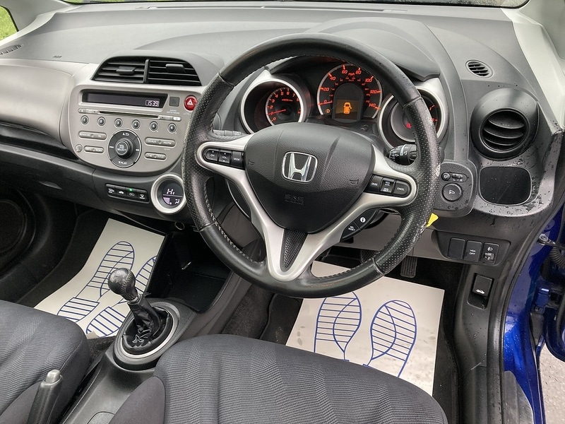 Used Honda Jazz 2010 for sale - 77384731: Photo 12