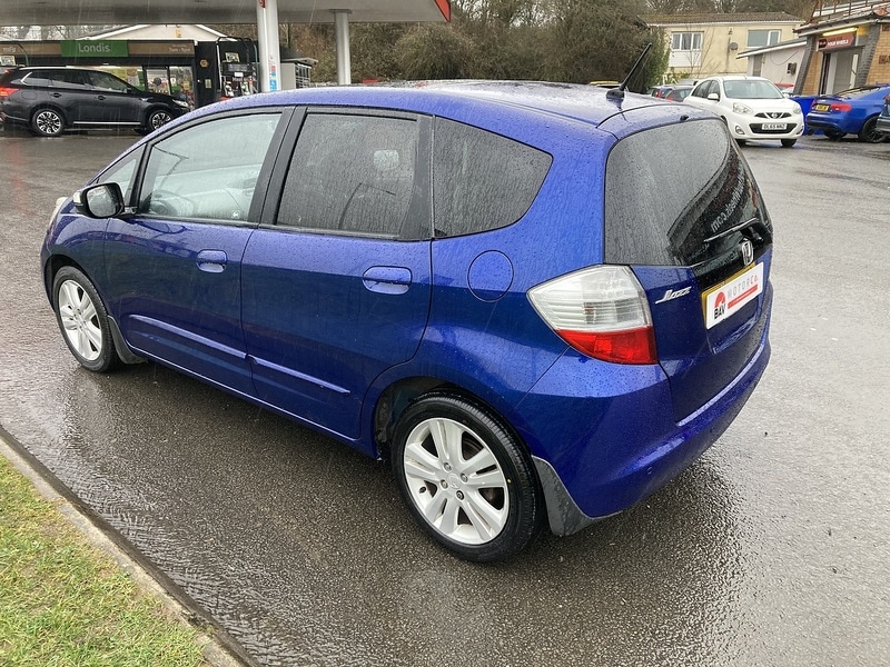 Used Honda Jazz 2010 for sale - 77384731: Photo 20