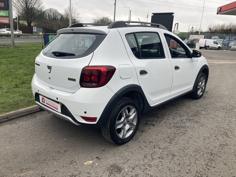 Used Dacia Sandero Stepway 2017 for sale - 77609498: Photo 18