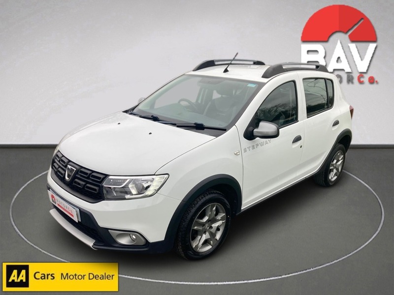 Used Dacia Sandero Stepway 2017 for sale - 77609498: Photo 9