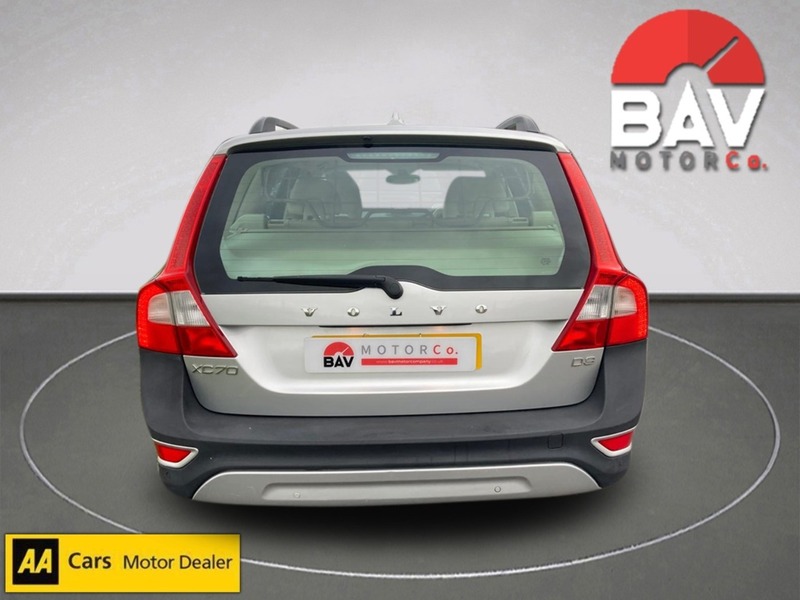 Used Volvo XC70 2011 for sale - 77494348: Photo 7