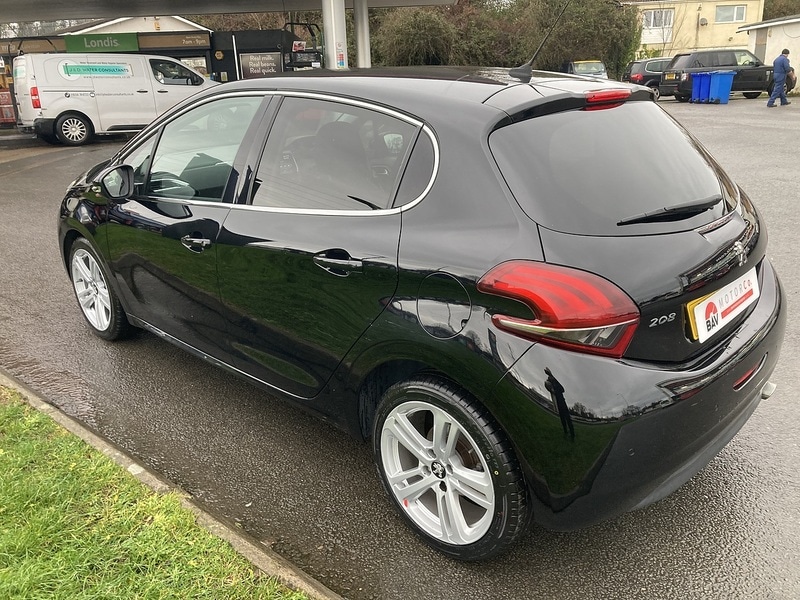 Used Peugeot 208 2019 for sale - 77629977: Photo 20