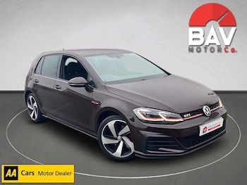 Used Volkswagen Golf 2017 for sale - 77617824: Photo