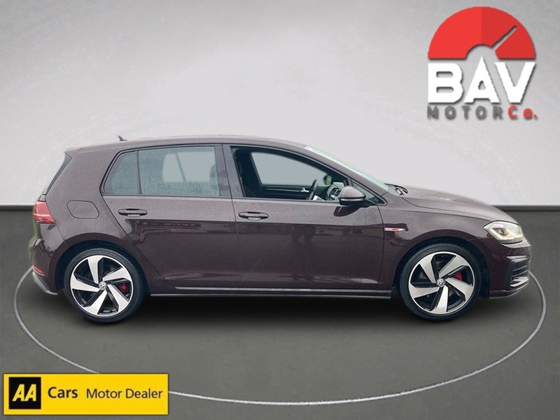 Used Volkswagen Golf 2017 for sale - 77617824: Photo 5