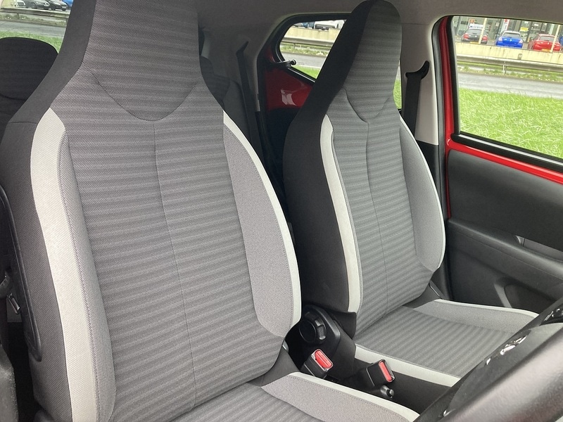 Used Toyota AYGO 2018 for sale - 77906063: Photo 13