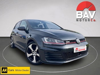 Used Volkswagen Golf 2016 for sale - 78345237: Photo