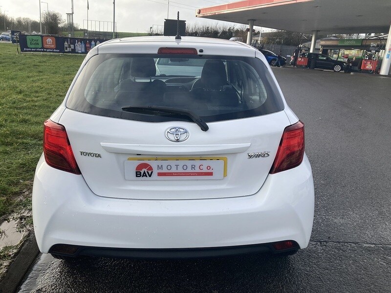 Used Toyota Yaris 2014 for sale - 77465347: Photo 19