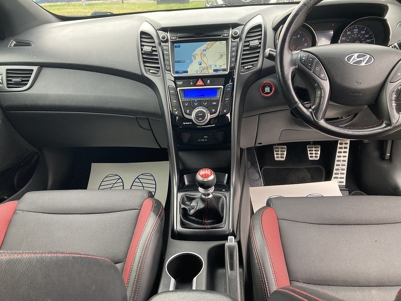 Used Hyundai i30 2015 for sale - 77990127: Photo 15