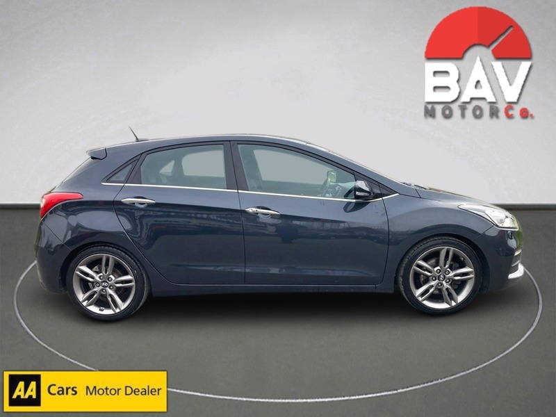 Used Hyundai i30 2015 for sale - 77990127: Photo 5