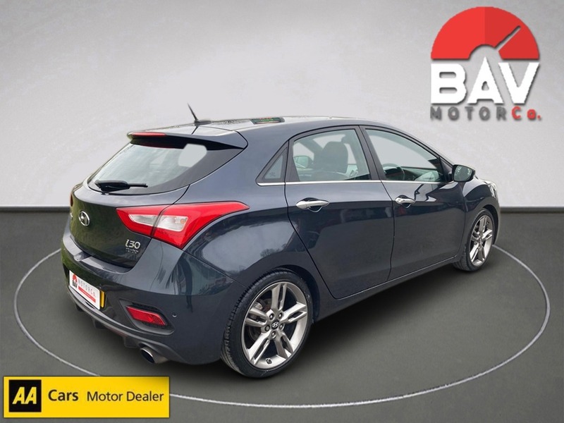 Used Hyundai i30 2015 for sale - 77990127: Photo 6
