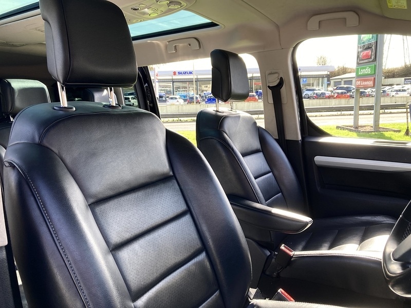 Used Peugeot Traveller 2017 for sale - 77880596: Photo 13