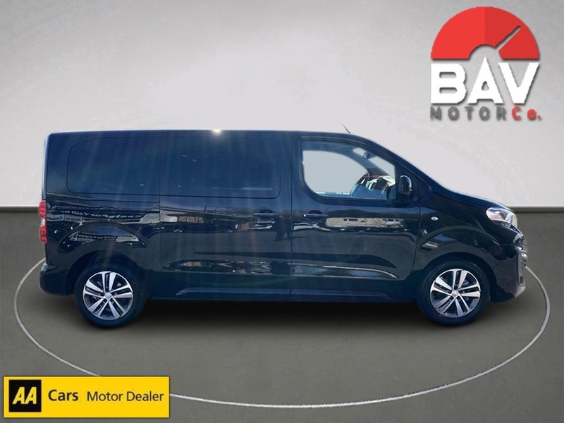 Used Peugeot Traveller 2017 for sale - 77880596: Photo 5