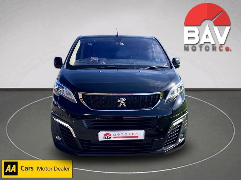 Used Peugeot Traveller 2017 for sale - 77880596: Photo 9