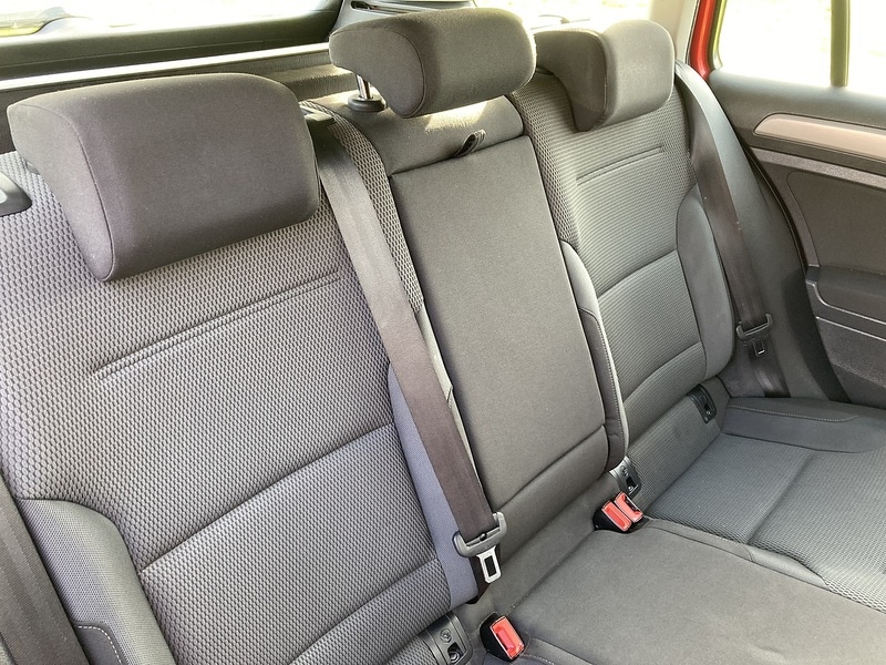 Used Volkswagen Golf 2015 for sale - 77367817: Photo 4