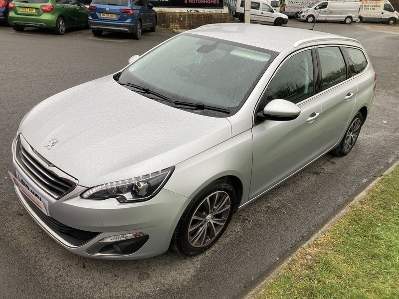 Used Peugeot 308 2017 for sale - 77378101: Photo 21