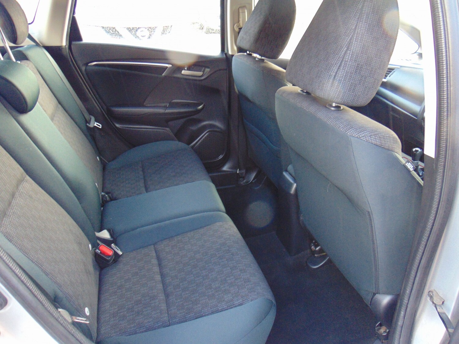 Used Honda Jazz 2015 for sale - 77813144: Photo 19