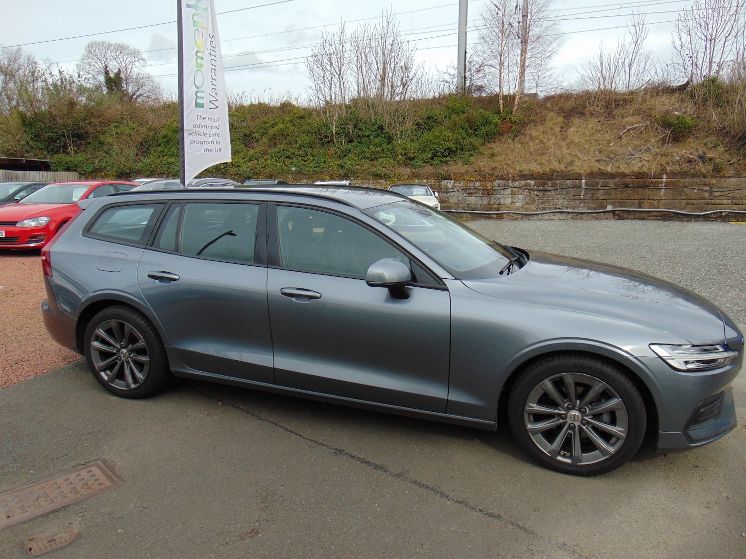 Used Volvo V60 2021 for sale - 77991754: Photo 2