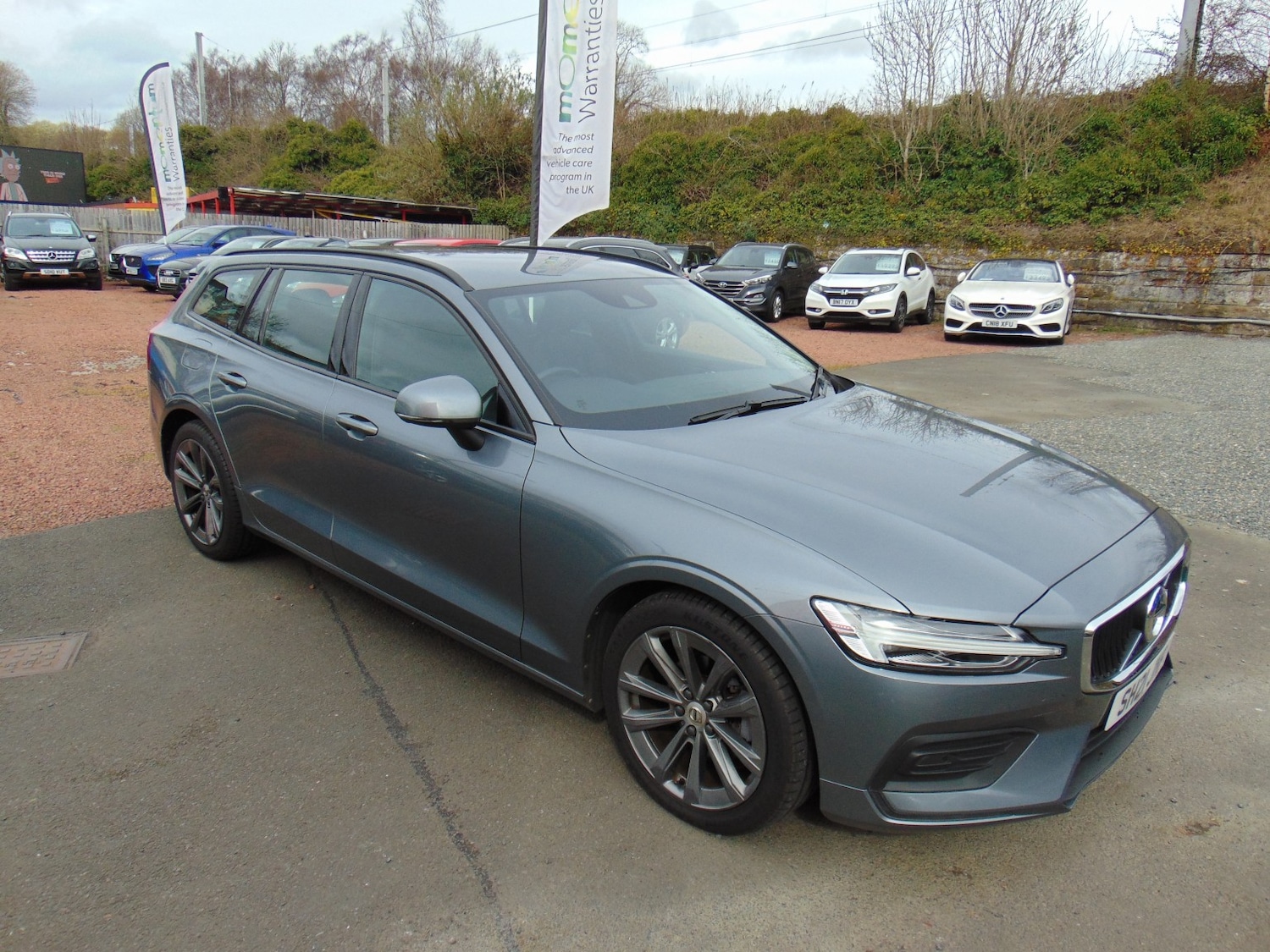 Used Volvo V60 2021 for sale - 77991754: Photo 3