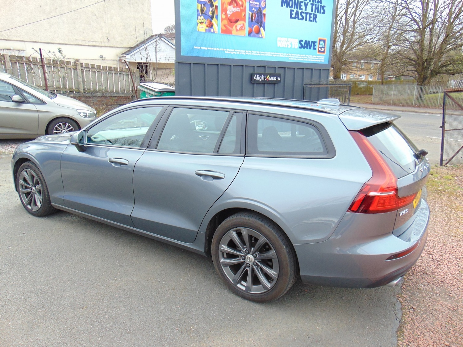 Used Volvo V60 2021 for sale - 77991754: Photo 9