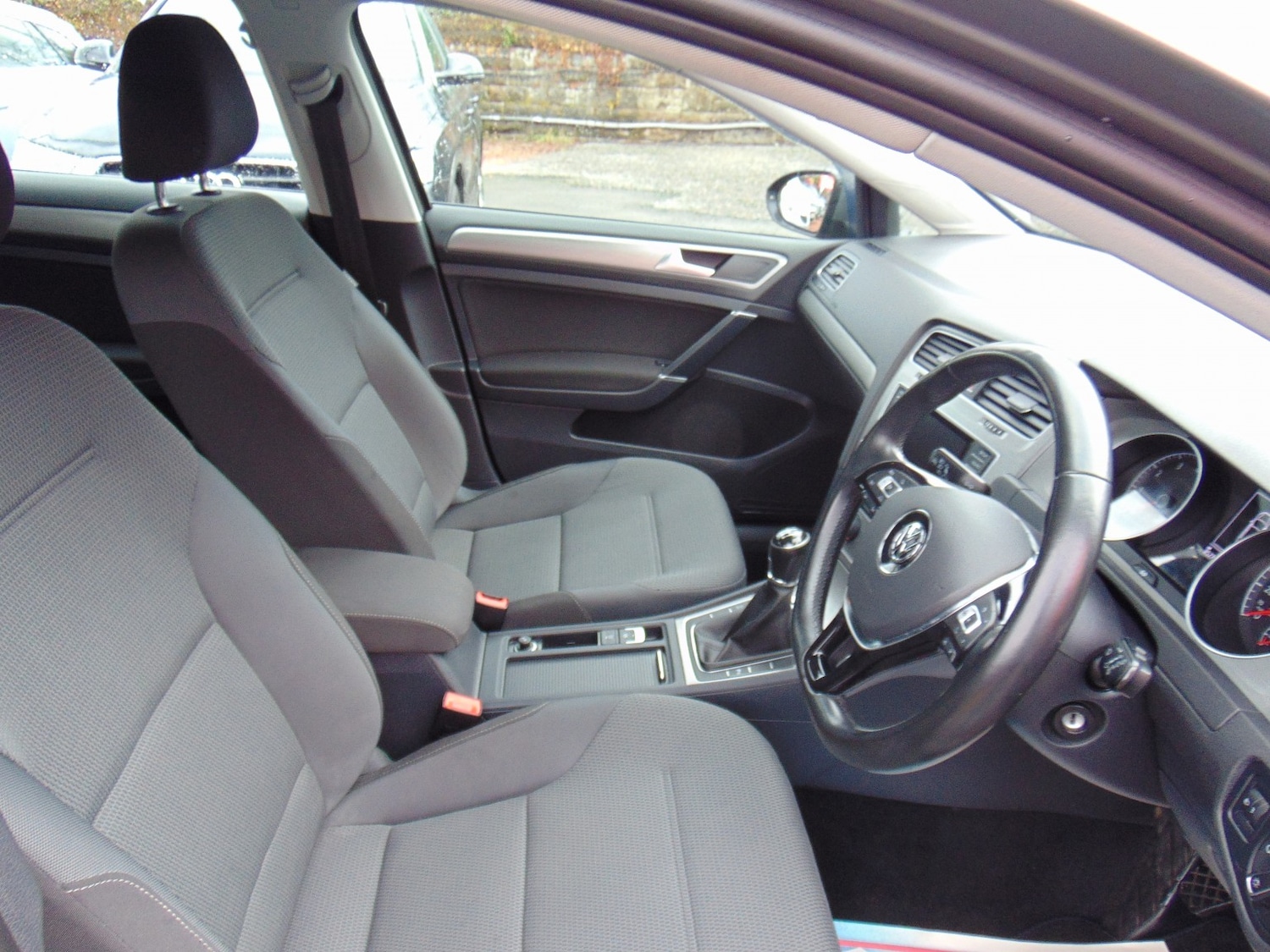 Used Volkswagen Golf 2015 for sale - 77403643: Photo 13