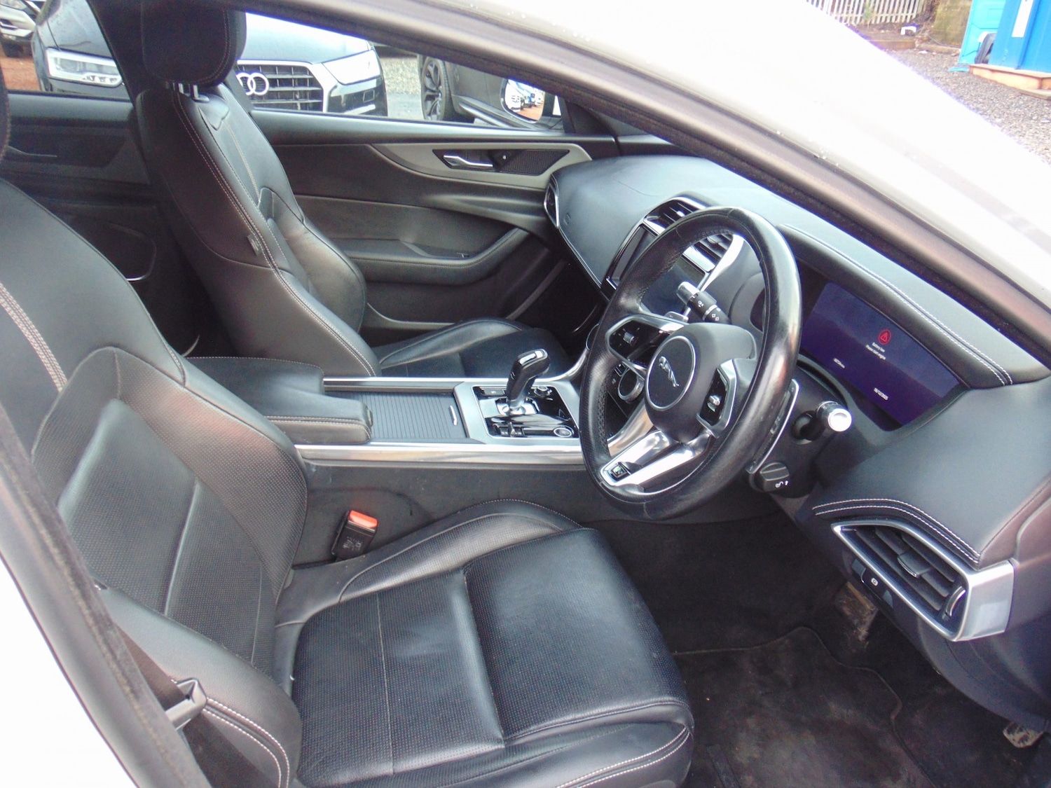 Used Jaguar XE 2021 for sale - 76982756: Photo 13