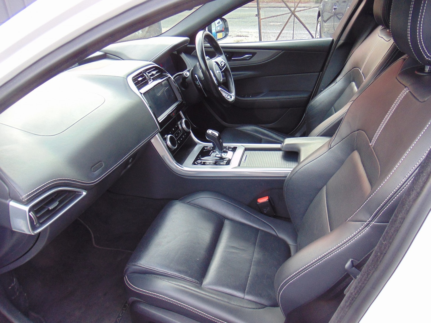 Used Jaguar XE 2021 for sale - 76982756: Photo 17