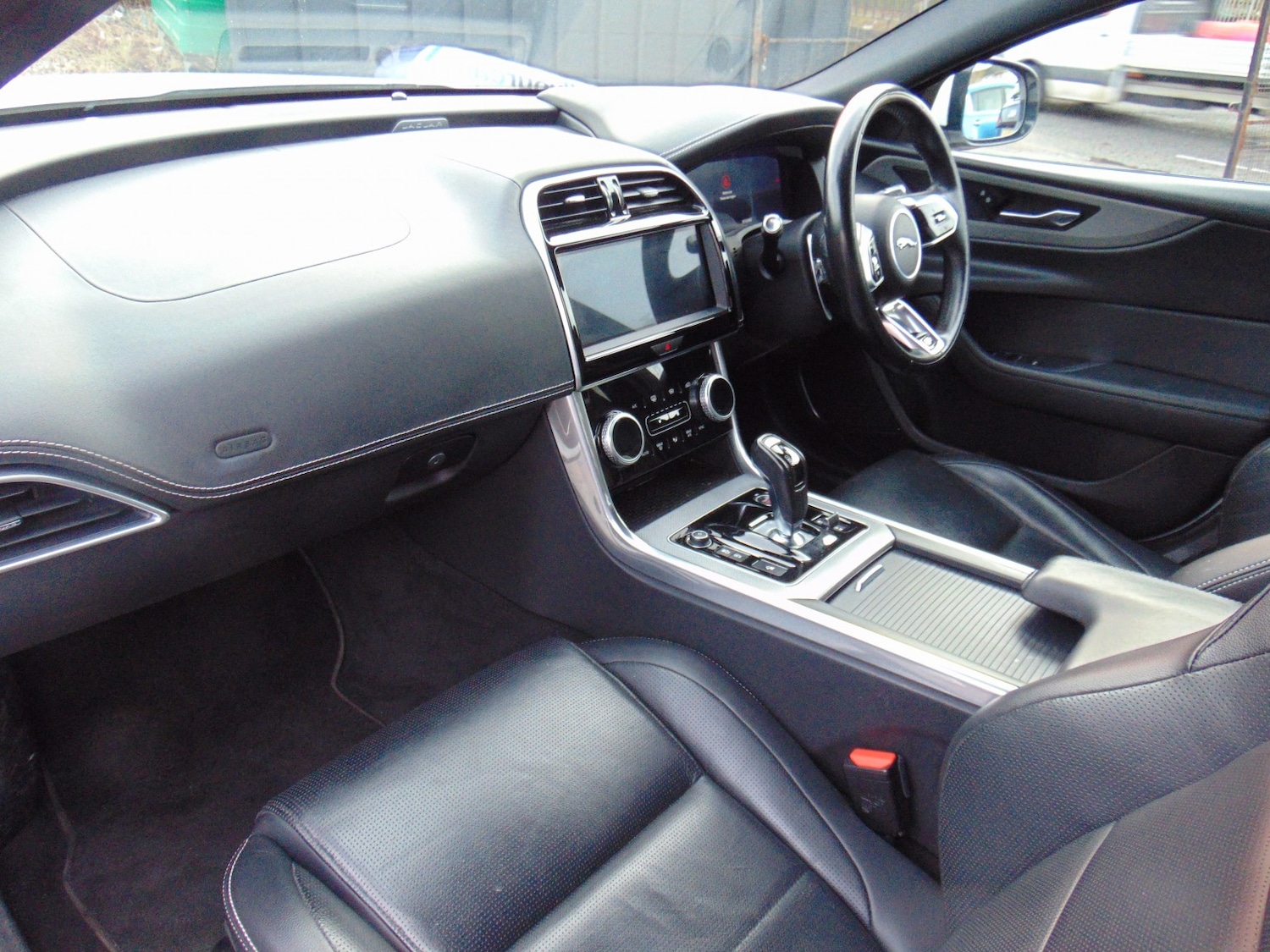 Used Jaguar XE 2021 for sale - 76982756: Photo 18