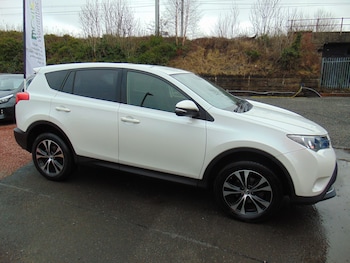 Used Toyota RAV4 2015 for sale - 77650052: Photo