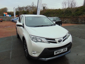 Used Toyota RAV4 2015 for sale - 77650052: Photo