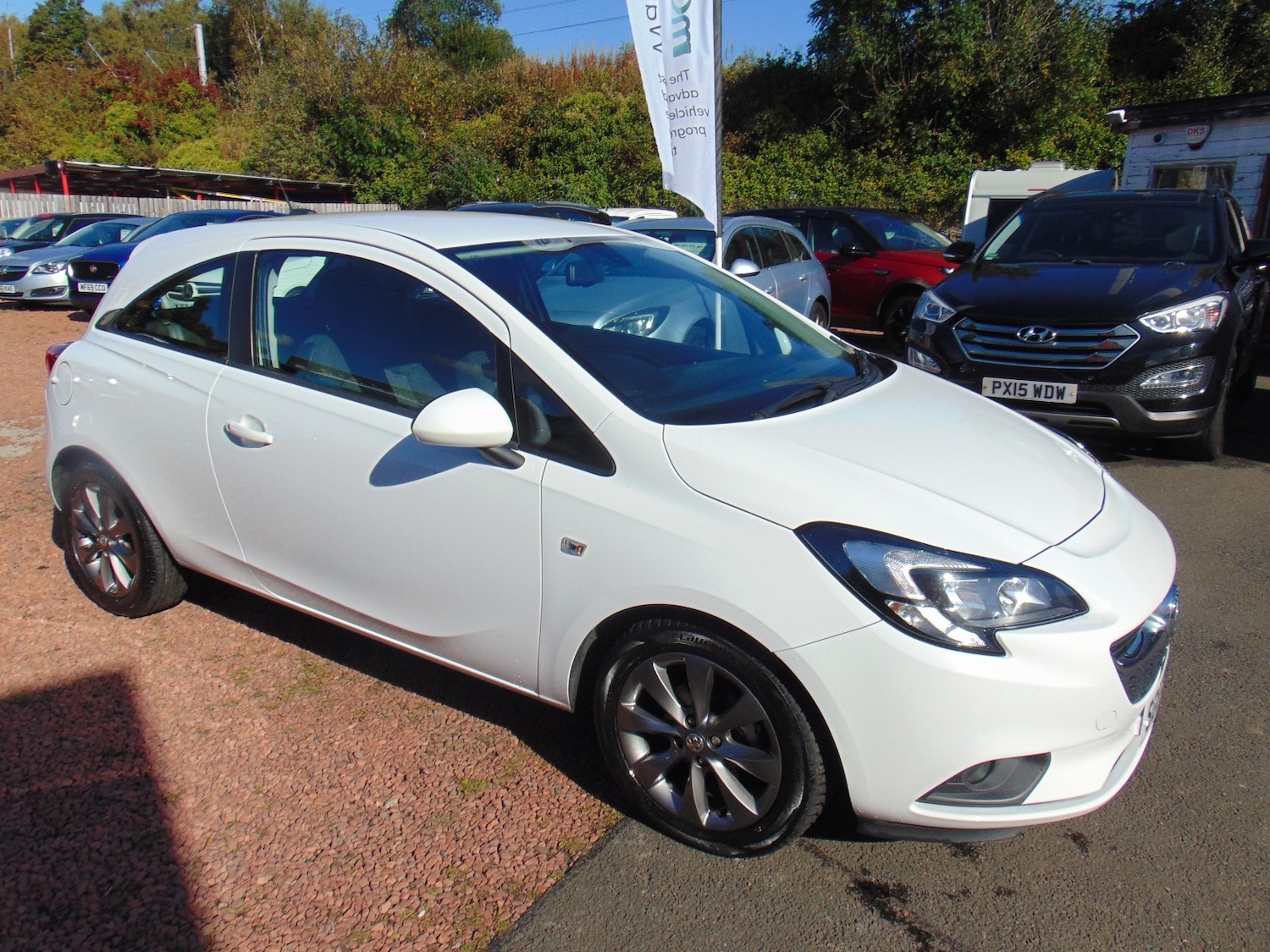 Used Vauxhall Corsa 2017 for sale - 76041001: Photo 1