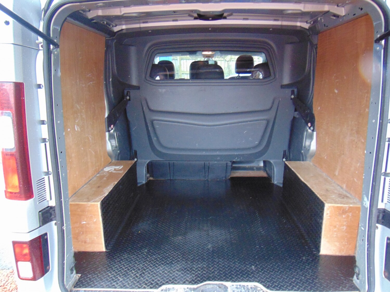 Used Vauxhall Vivaro 2015 for sale - 77844918: Photo 20