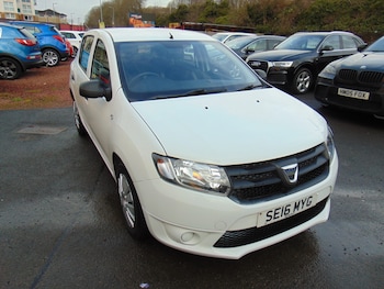 Used Dacia Sandero 2016 for sale - 77643785: Photo