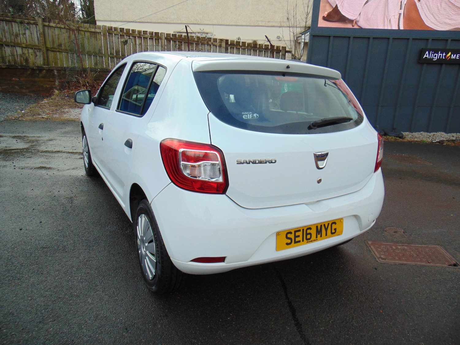 Used Dacia Sandero 2016 for sale - 77643785: Photo 9