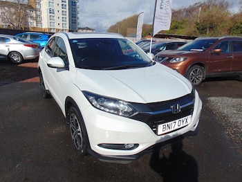Used Honda HR-V 2017 for sale - 77864864: Photo