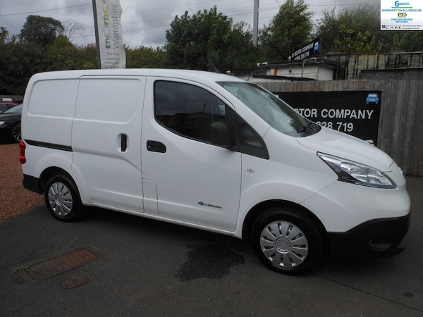 Used Nissan e-NV200 2016 for sale - 71805876: Photo 1