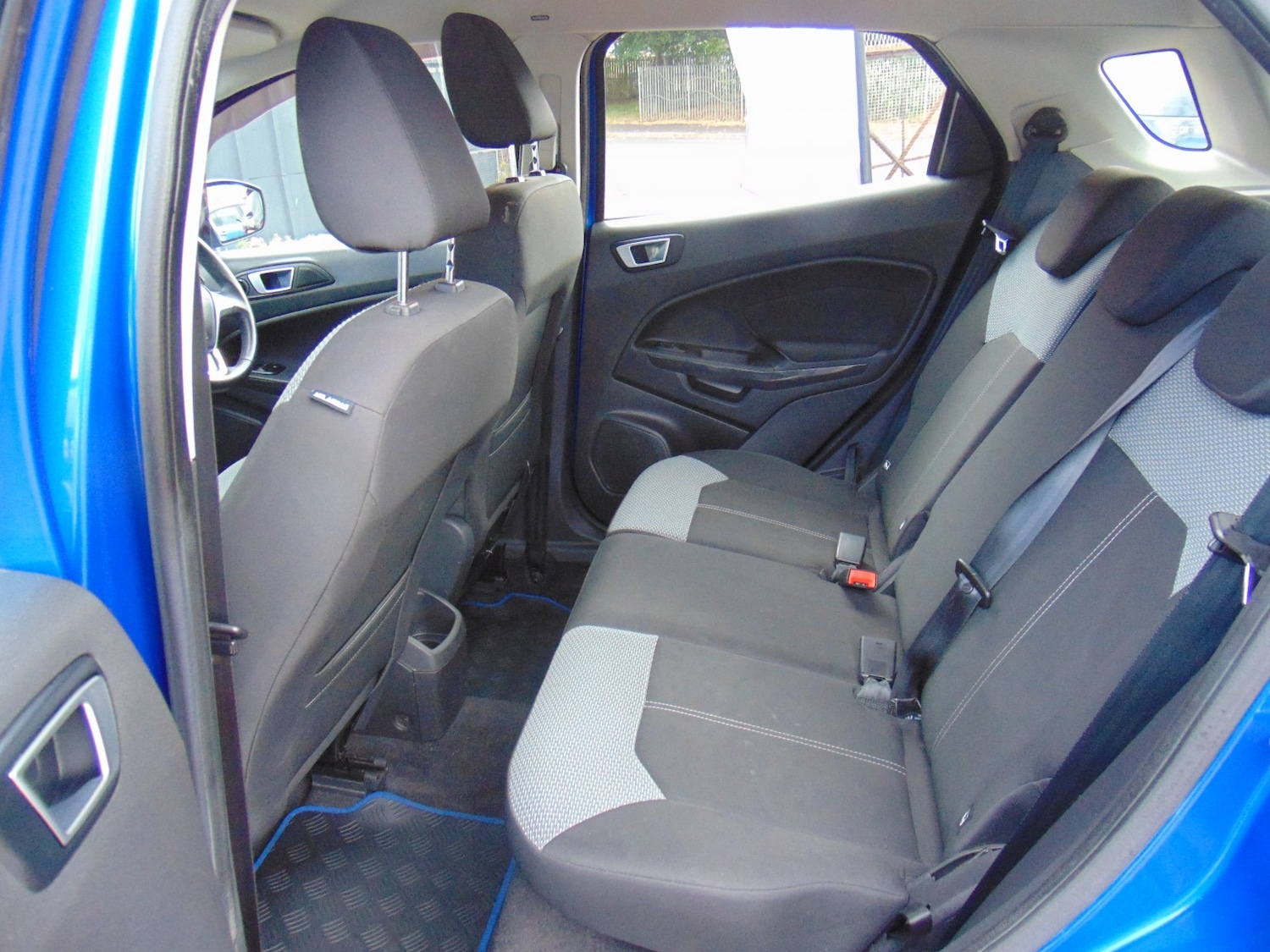 Used Ford Ecosport 2015 for sale - 76793437: Photo 18