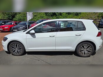 Used Volkswagen Golf 2017 for sale - 78956740: Photo