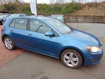 Used Volkswagen Golf 2017 for sale - 77465596: Photo