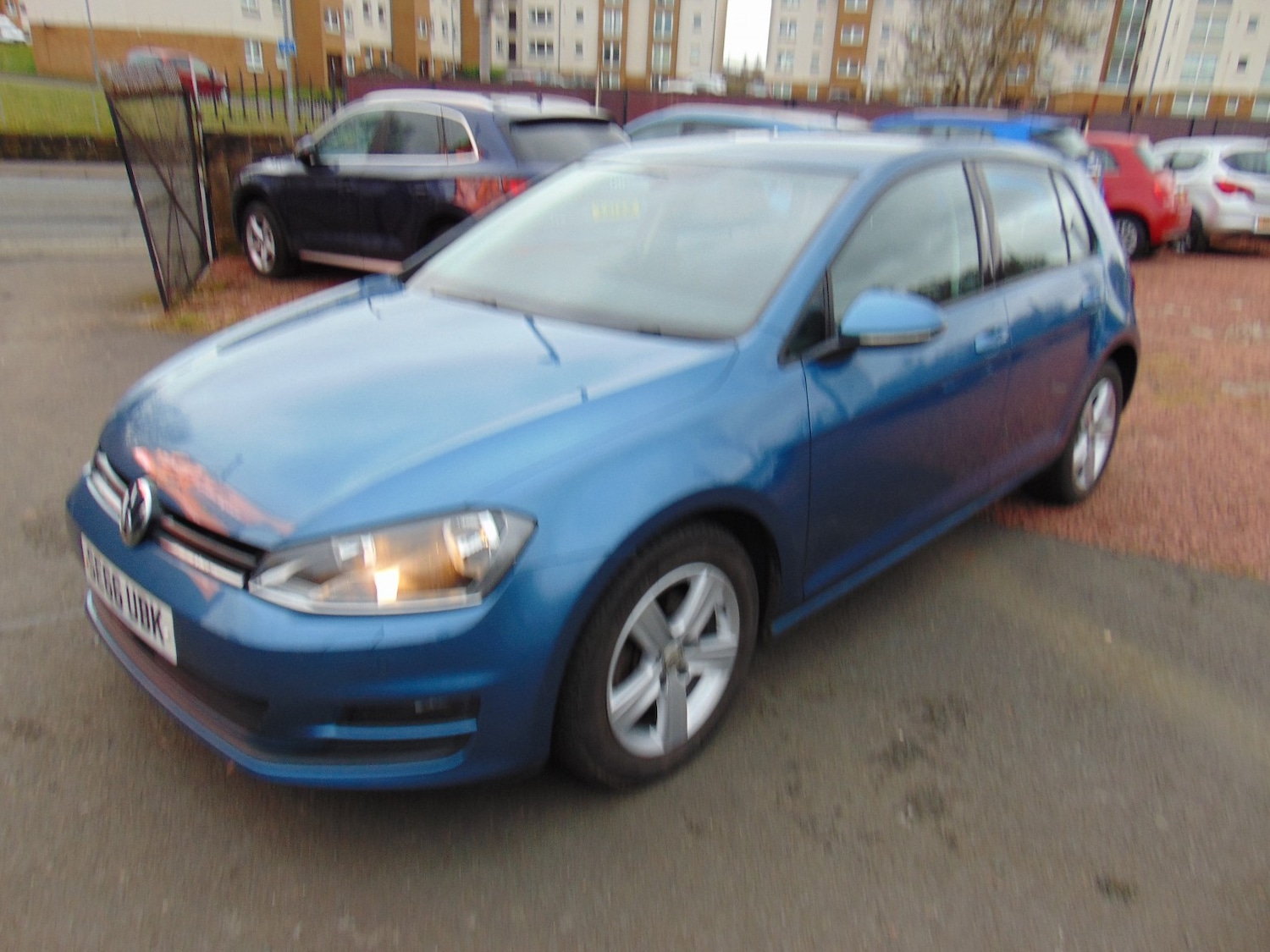 Used Volkswagen Golf 2017 for sale - 77465596: Photo 5