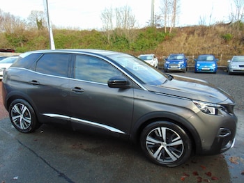 2017 - 1.6 BlueHDi GT Line * MOT DECEMBER 2026 * ONLY 36599 MILES ON THE CLOCK * 5 5-Door