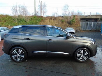 Used Peugeot 3008 2017 for sale - 77008211: Photo