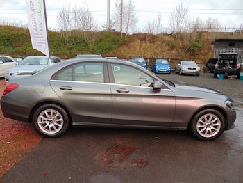 Used Mercedes-Benz C Class 2017 for sale - 76924420: Photo