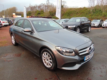 Used Mercedes-Benz C Class 2017 for sale - 76924420: Photo