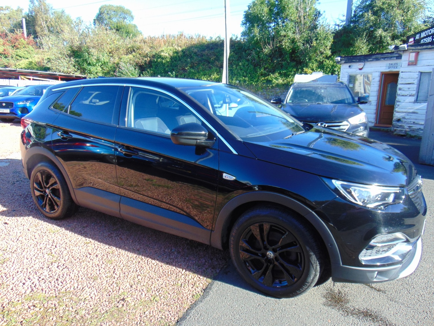 Used Vauxhall Grandland X 2019 for sale - 75975446: Photo 2