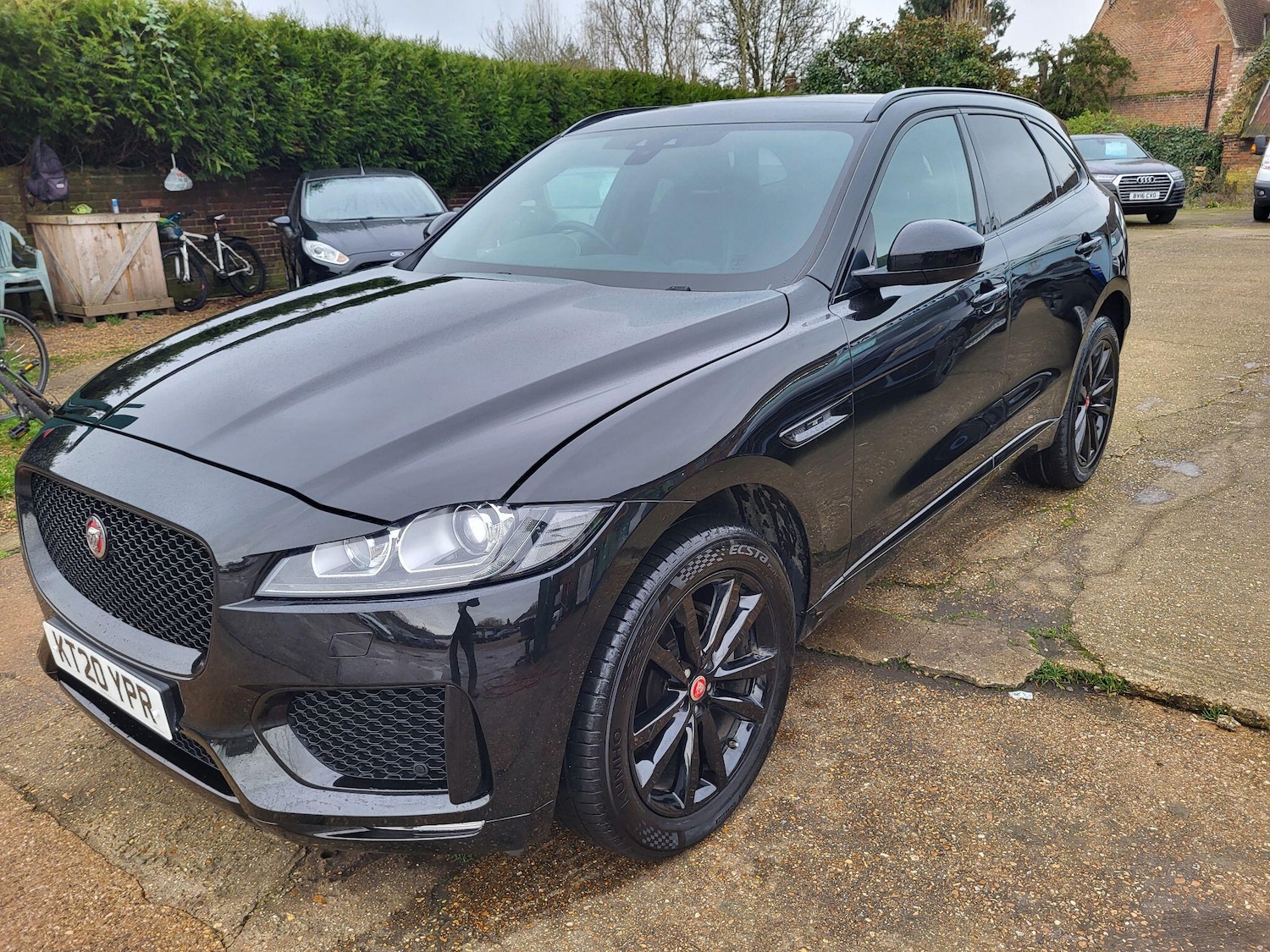 Used Jaguar F-Pace 2020 for sale - 77627178: Photo 3