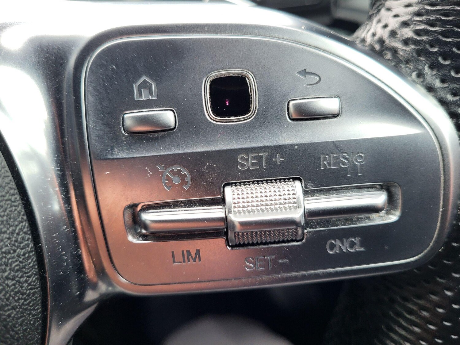 Used Mercedes-Benz CLA 2019 for sale - 77627180: Photo 26